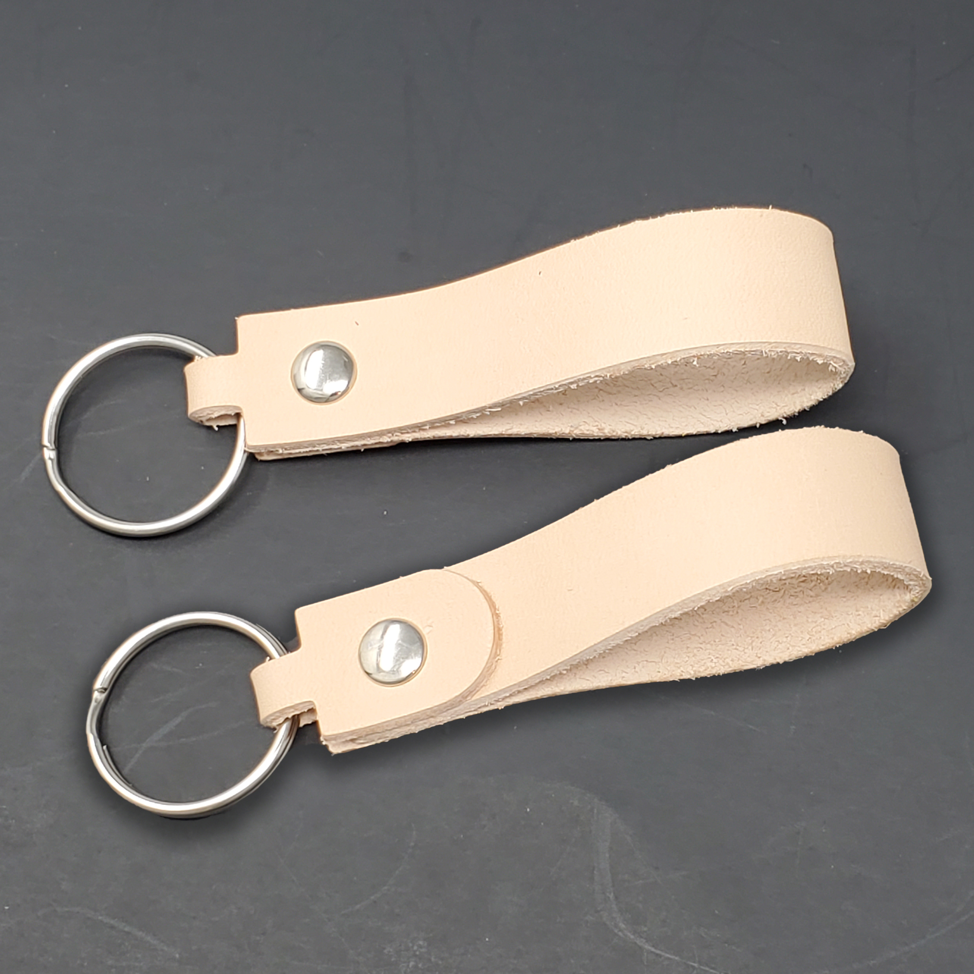Natural Leather Key Fob, 1 Pound Coin 23mm, Ring Holder, Keychain